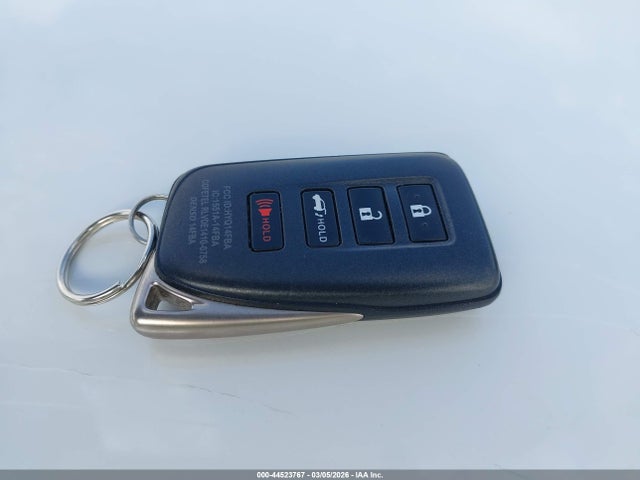 JTJHY7AX9G4194530 Lexus LX 570