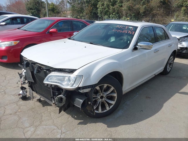 44523768 :رقم المزاد ، 2C3CCAAG0FH931113 vin ، 2015 Chrysler 300 Limited مزاد بيع