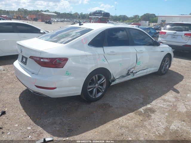 44523776 :رقم المزاد ، 3VWC57BU3MM070101 vin ، 2021 Volkswagen Jetta 1.4t R-line/1.4t S/1.4t Se مزاد بيع