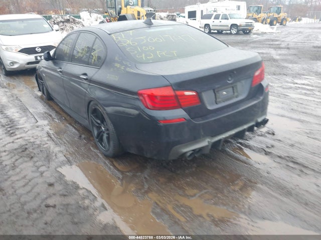 2012 BMW 550I WBAFR9C5XCDV59089 Photo 2