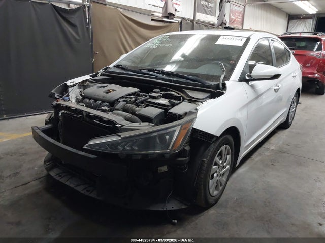 Hyundai ELANTRA SE 2020 5NPD74LF4LH615582 Image 2