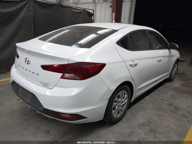 Hyundai ELANTRA SE 2020 5NPD74LF4LH615582 Image 4