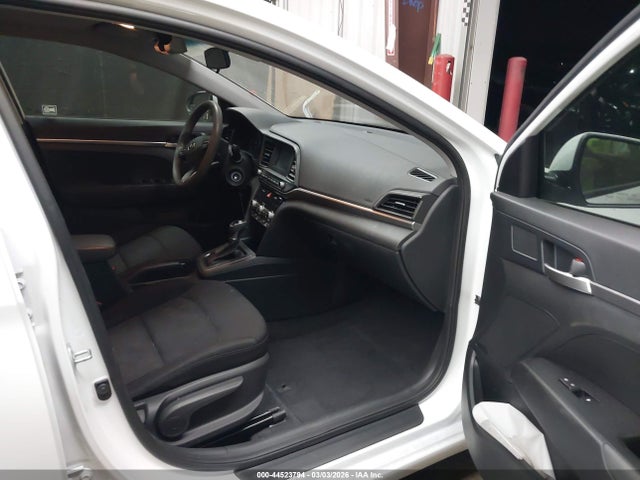 Hyundai ELANTRA SE 2020 5NPD74LF4LH615582 Image 5
