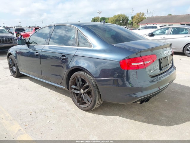 2015 AUDI A4 WAUAFAFL3FN014476 Photo 2