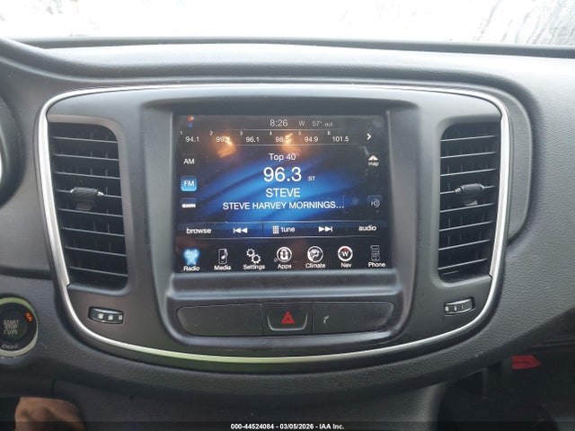 44524084 :رقم المزاد ، 1C3CCCAB3FN755441 vin ، 2015 Chrysler 200 Limited مزاد بيع
