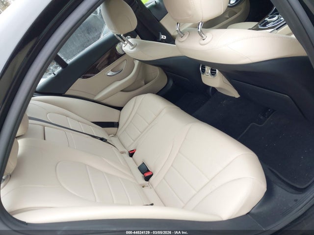 Aukcja sprzedaży 2018 Mercedes-benz C 300 4matic, vin: 55SWF4KB7JU271606, numer aukcji: 44524129