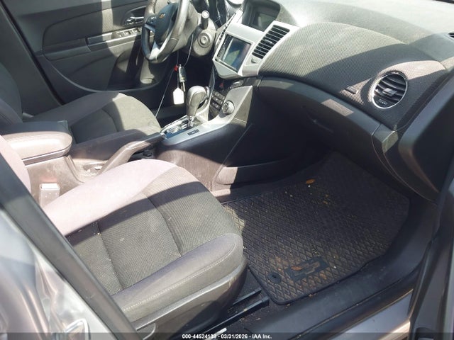 Chevrolet Cruze 1lt Auto 2014 1G1PC5SB7E7195507 Image 5