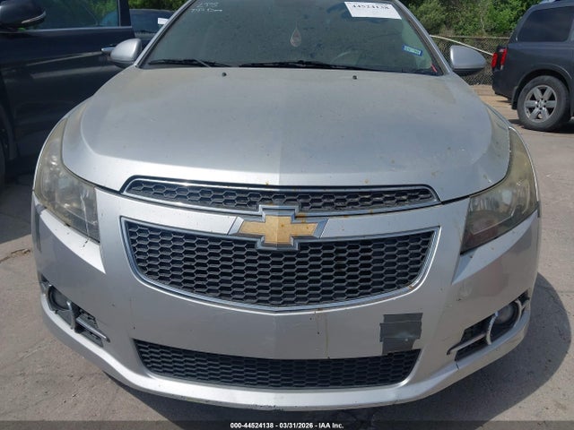 Chevrolet Cruze 1lt Auto 2014 1G1PC5SB7E7195507 Image 6