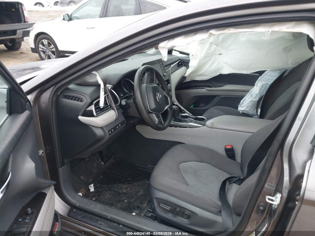 Aukcja sprzedaży 2022 Toyota Camry Le, vin: 4T1C11AKXNU647727, numer aukcji: 44524140