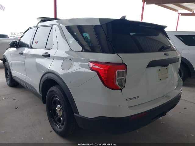 2021 FORD POLICE INTERCEPTOR UTILITY 1FM5K8AB3MGA65397 Photo 2