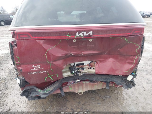 44524182 :رقم المزاد ، KNDNE5H30P6273515 vin ، 2023 Kia Carnival Mpv Sx مزاد بيع