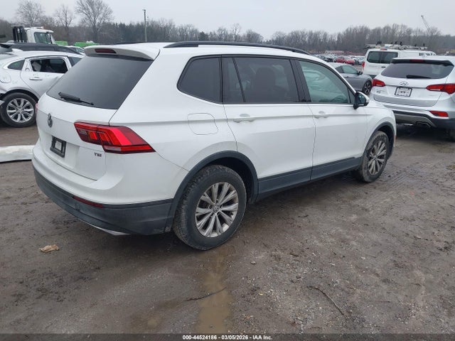 Продаж на аукціоні авто 2018 Volkswagen Tiguan 2.0t S, vin: 3VV1B7AX6JM084697, номер лоту: 44524186