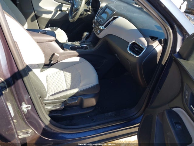 3GNAXKEV9KS514772 Chevrolet EQUINOX LT