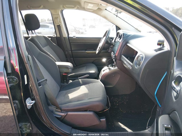 2011 JEEP COMPASS 1J4NT1FBXBD142521 Photo 4