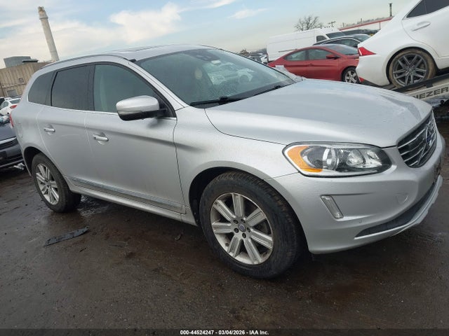 2017 VOLVO XC60 YV440MRU4H2142962