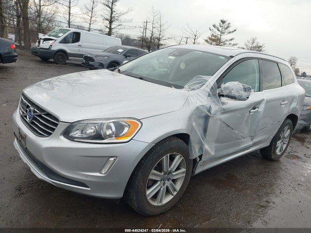 2017 VOLVO XC60 YV440MRU4H2142962 Photo 5