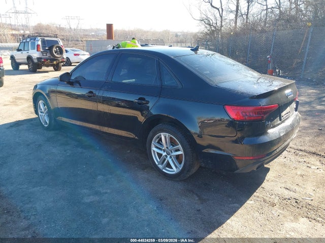 2017 AUDI A4 WAUANAF49HN052387 Photo 2