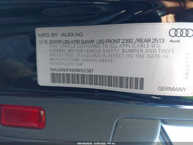 2017 AUDI A4 WAUANAF49HN052387 Photo 8