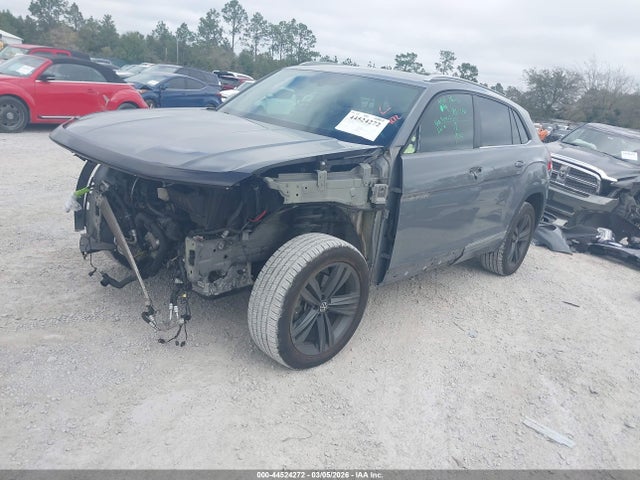 2021 VOLKSWAGEN ATLAS CROSS SPORT 1V2PE2CA4MC221393 Photo 1
