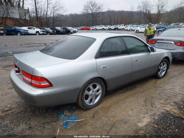 Продаж на аукціоні авто 2001 Lexus Es 300, vin: JT8BF28G515112218, номер лоту: 44524280