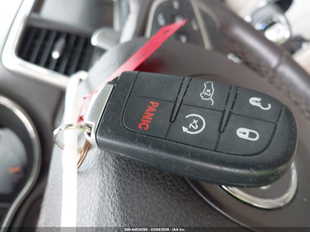 Jeep Grand Cherokee Overland 2014 1C4RJECGXEC322547 Image 11