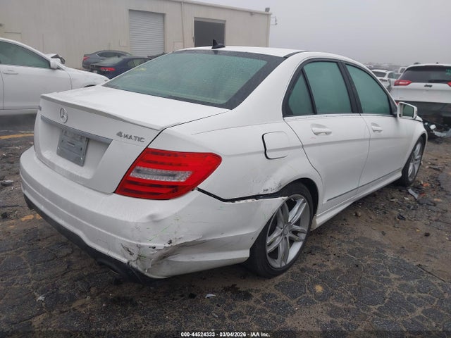Aukcja sprzedaży 2013 Mercedes-benz C 300 Sport 4matic, vin: WDDGF8AB6DR299674, numer aukcji: 44524333