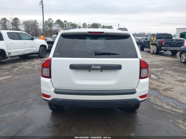 Jeep Compass Sport 2015 1C4NJCBA9FD171289 Image 16