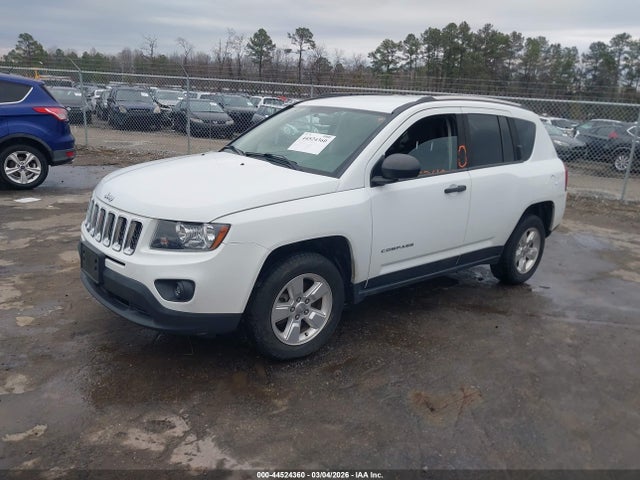 Jeep Compass Sport 2015 1C4NJCBA9FD171289 Image 2