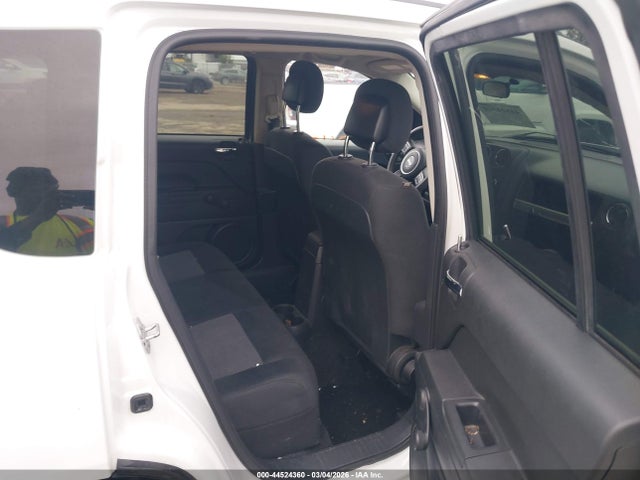Jeep Compass Sport 2015 1C4NJCBA9FD171289 Image 8