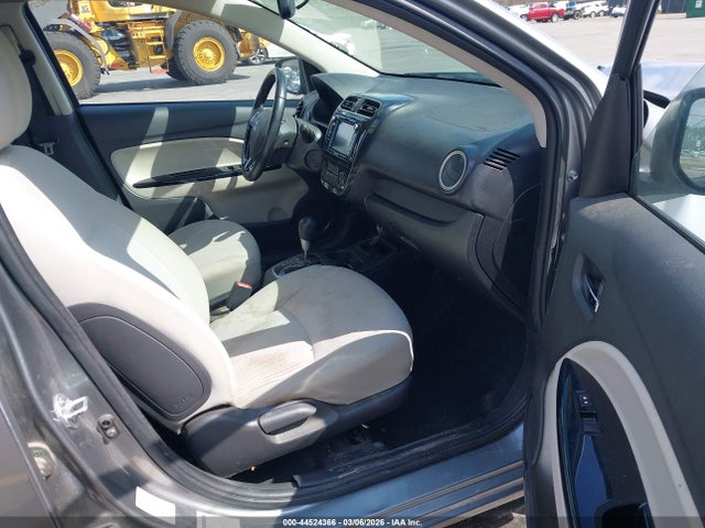 2018 MITSUBISHI MIRAGE G4 ML32F4FJ5JHF05975 Photo 4