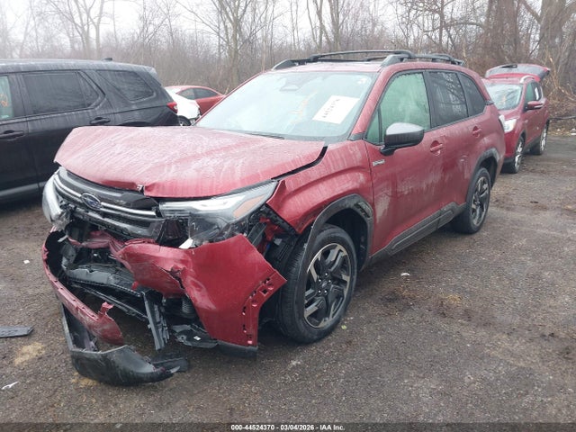 Продажа на аукционе авто 2025 Subaru Forester Premium Hybrid, vin: JF2SLSED6SH414297, номер лота: 44524370