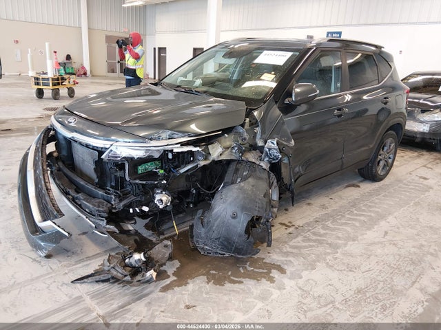 Продажа на аукционе авто 2021 Kia Seltos S, vin: KNDEU2AA2M7143154, номер лота: 44524400