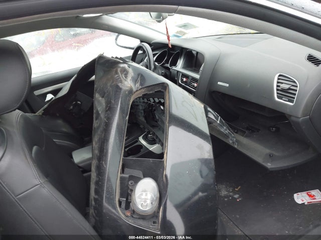 2011 AUDI A5 WAULFAFR3BA007977 Photo 4