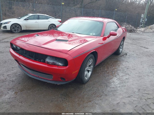 Dodge Challenger Sxt 2015 2C3CDZAG6FH788745 Image 2