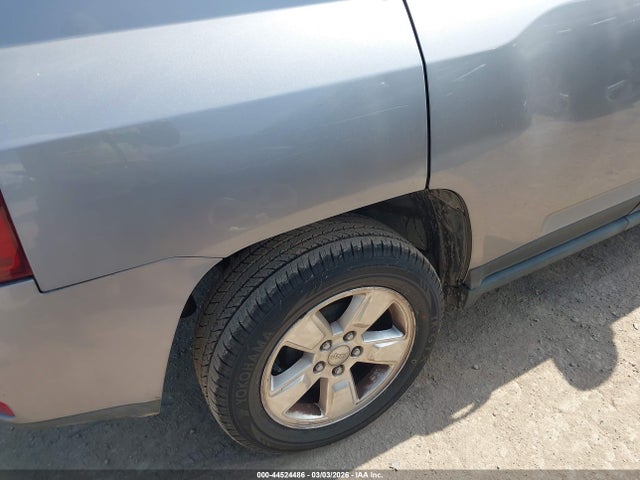 Jeep Compass Latitude 2016 1C4NJCEA8GD665978 Image 14