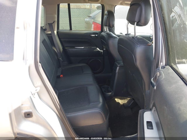 1C4NJCEA8GD665978 Jeep Compass Latitude