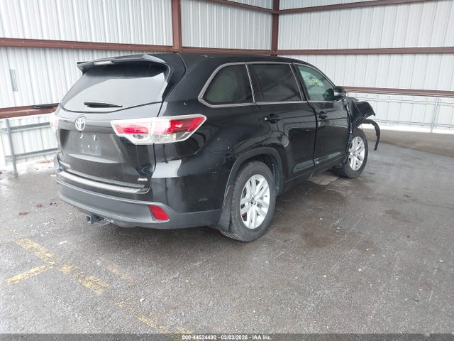 Продажа на аукционе авто 2016 Toyota Highlander Le V6, vin: 5TDBKRFH6GS348607, номер лота: 44524490