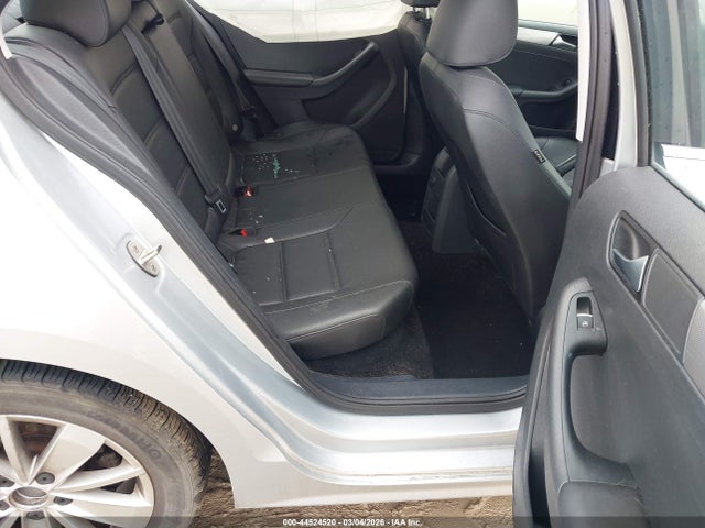 44524520 :رقم المزاد ، 3VWD67AJXGM364205 vin ، 2016 Volkswagen Jetta 1.4t Se مزاد بيع
