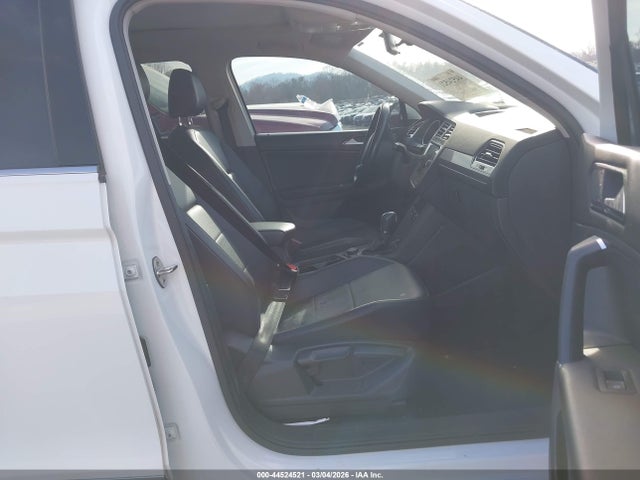 Aukcja sprzedaży 2018 Volkswagen Tiguan 2.0t Se/2.0t Sel, vin: 3VV2B7AX7JM097124, numer aukcji: 44524521