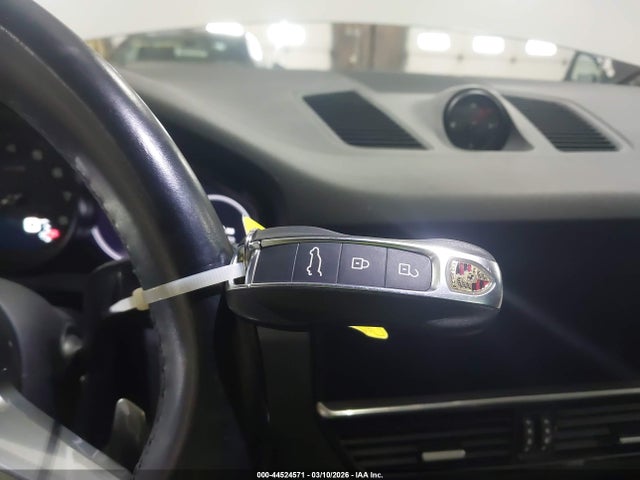 Porsche Cayenne Platinum Edition 2023 WP1AA2AY7PDA00371 Image 11