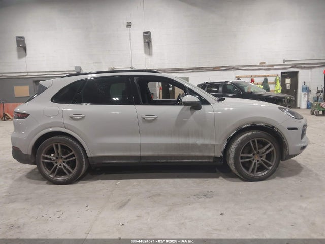 Porsche Cayenne Platinum Edition 2023 WP1AA2AY7PDA00371 Image 13
