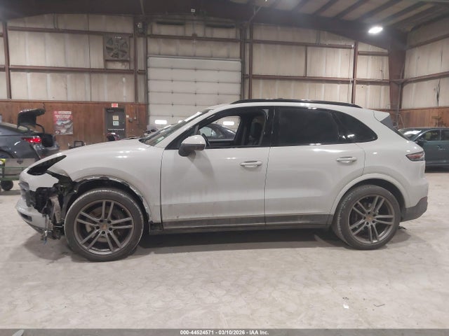 Porsche Cayenne Platinum Edition 2023 WP1AA2AY7PDA00371 Image 14
