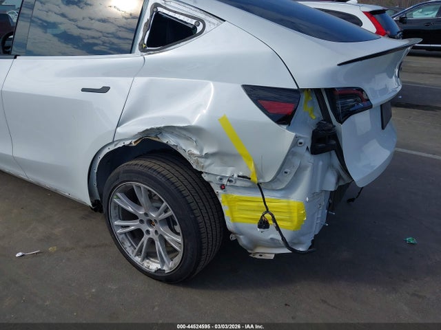 7SAYGDEE8PF662143 Tesla Model Y Awd/long Range Dual Motor All-wheel Drive