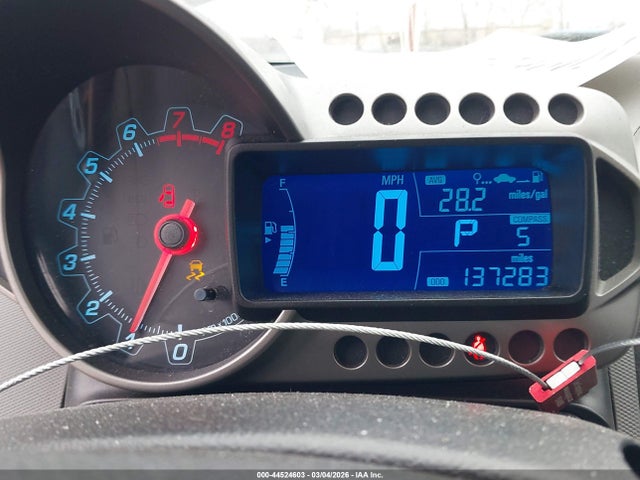 1G1JC5SH5E4243257 Chevrolet Sonic Lt Auto