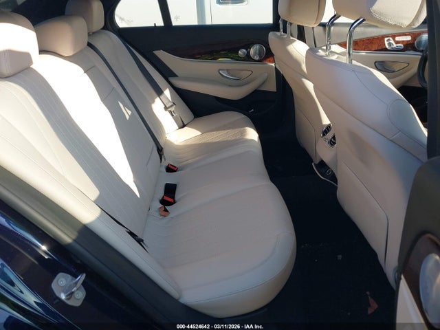 2017 MERCEDES-BENZ E 300 WDDZF4KB5HA205272 Photo 7