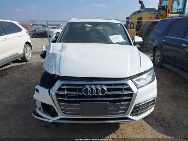 44524649 :رقم المزاد ، WA1BNAFY5J2049207 vin ، 2018 Audi Q5 مزاد بيع