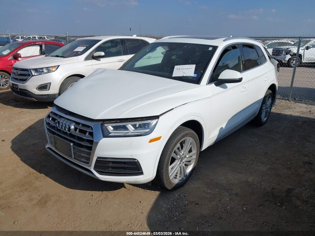 44524649 :رقم المزاد ، WA1BNAFY5J2049207 vin ، 2018 Audi Q5 مزاد بيع