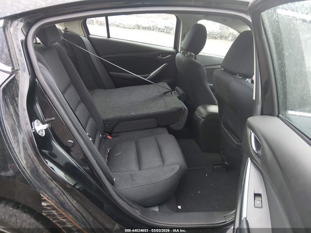 JM1GJ1U65F1163830 Mazda Mazda6 I Sport