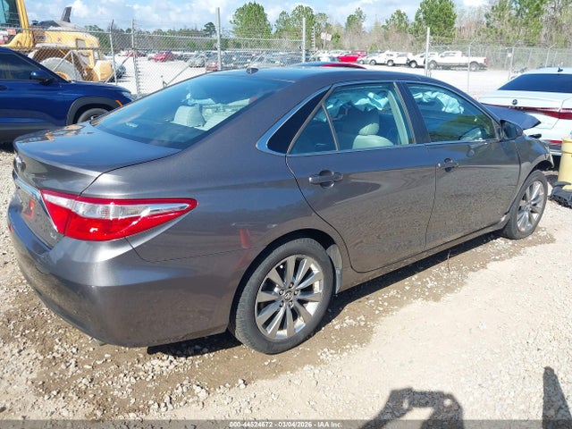 4T1BF1FK8HU746993 Toyota CAMRY XLE