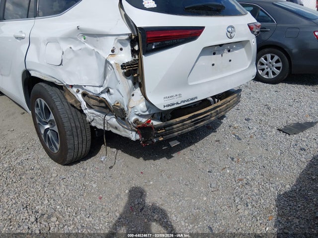 Toyota Highlander Xle 2023 5TDKDRAH8PS519309 Image 19